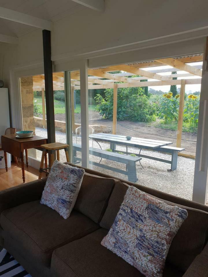 Rosendale Stables Apartment New Norfolk Bagian luar foto